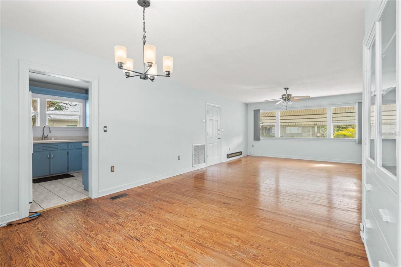 2720 4th Avenue W, Bradenton, FL 34205 Photo