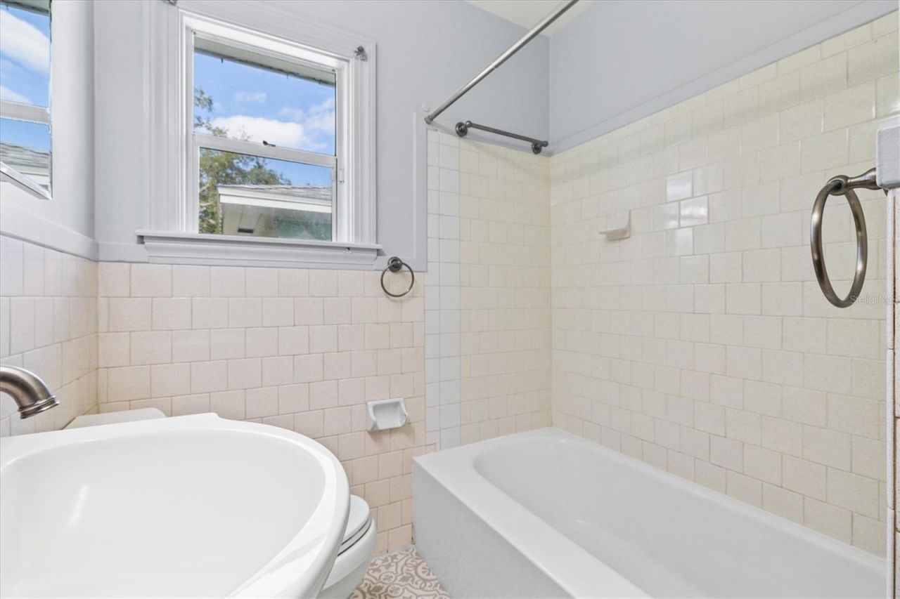 2720 4th Avenue W, Bradenton, FL 34205 Photo