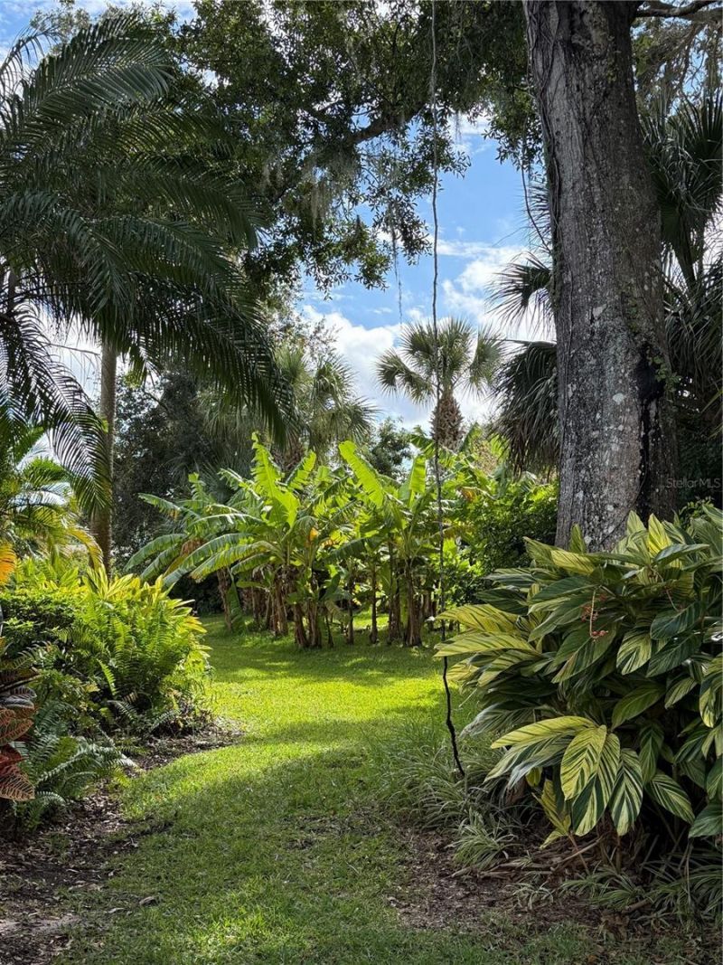 304 Portside Lane, Edgewater, FL 32141 Photo