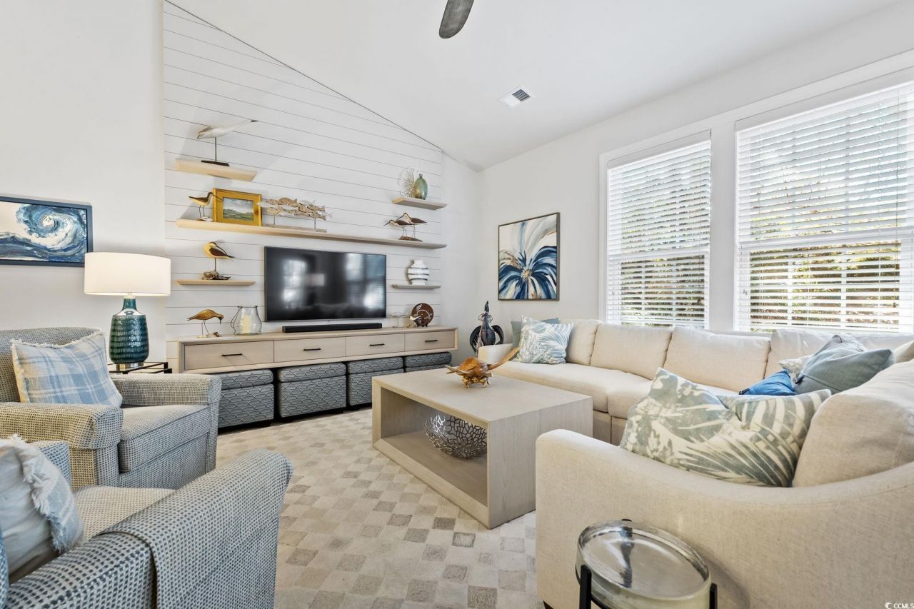 122 Parmelee Dr. Photo 15