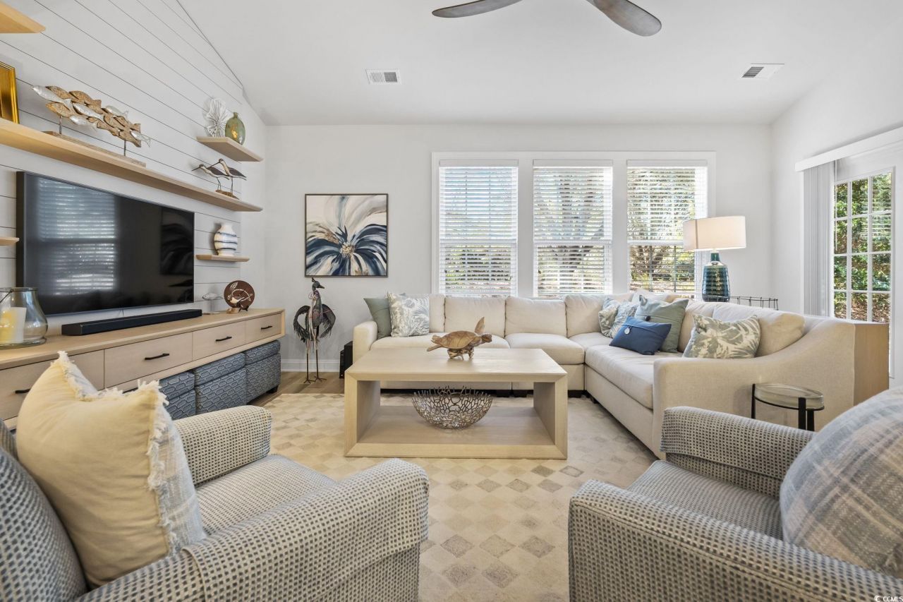 122 Parmelee Dr. Photo 18