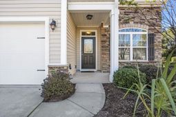 122 Parmelee Dr. photo 4