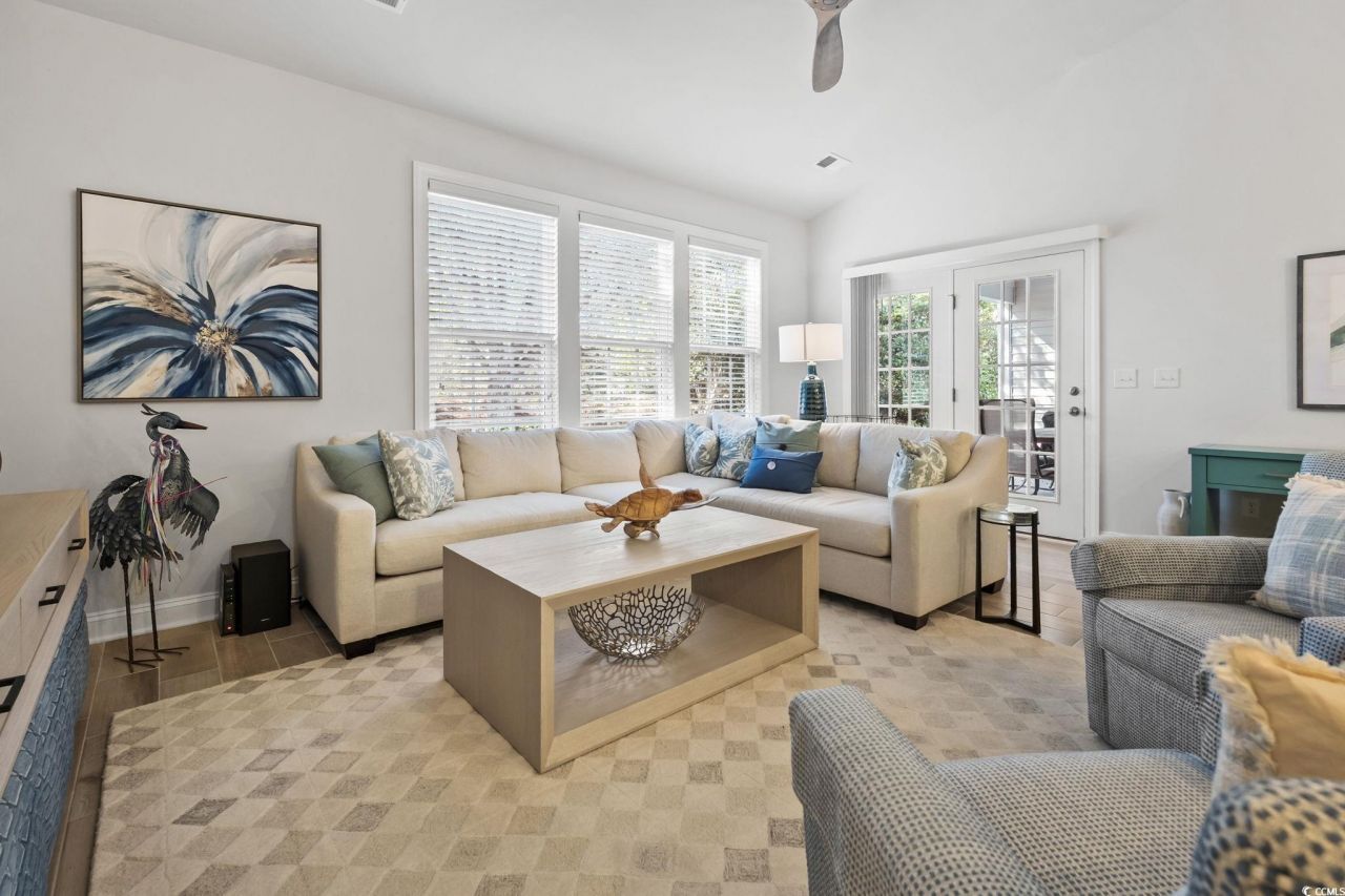 122 Parmelee Dr. Photo 20