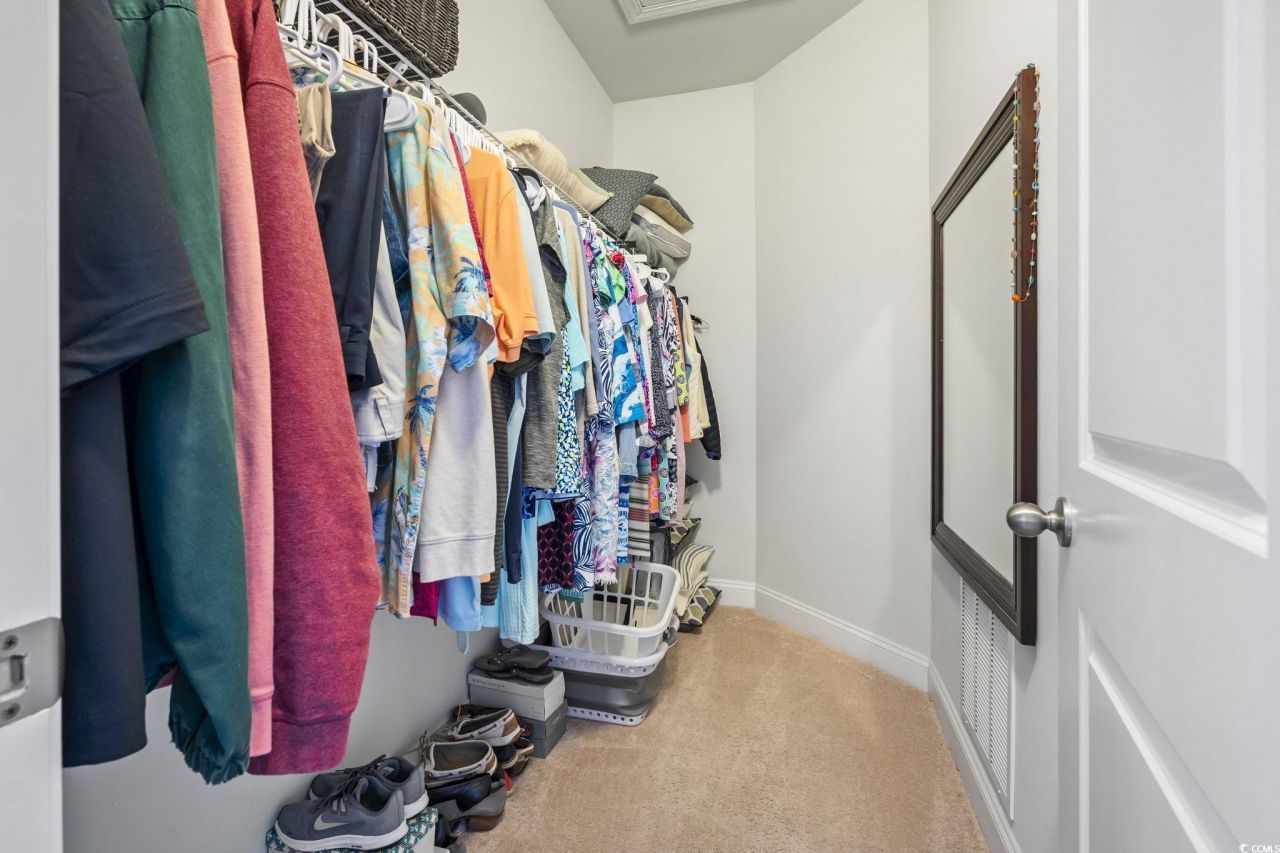 122 Parmelee Dr. Photo 31