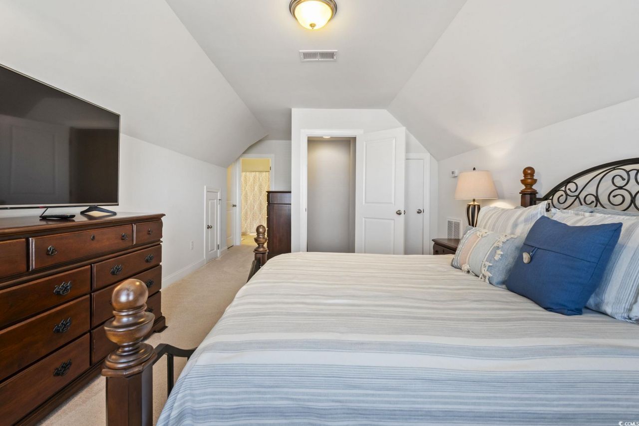 122 Parmelee Dr. Photo 33