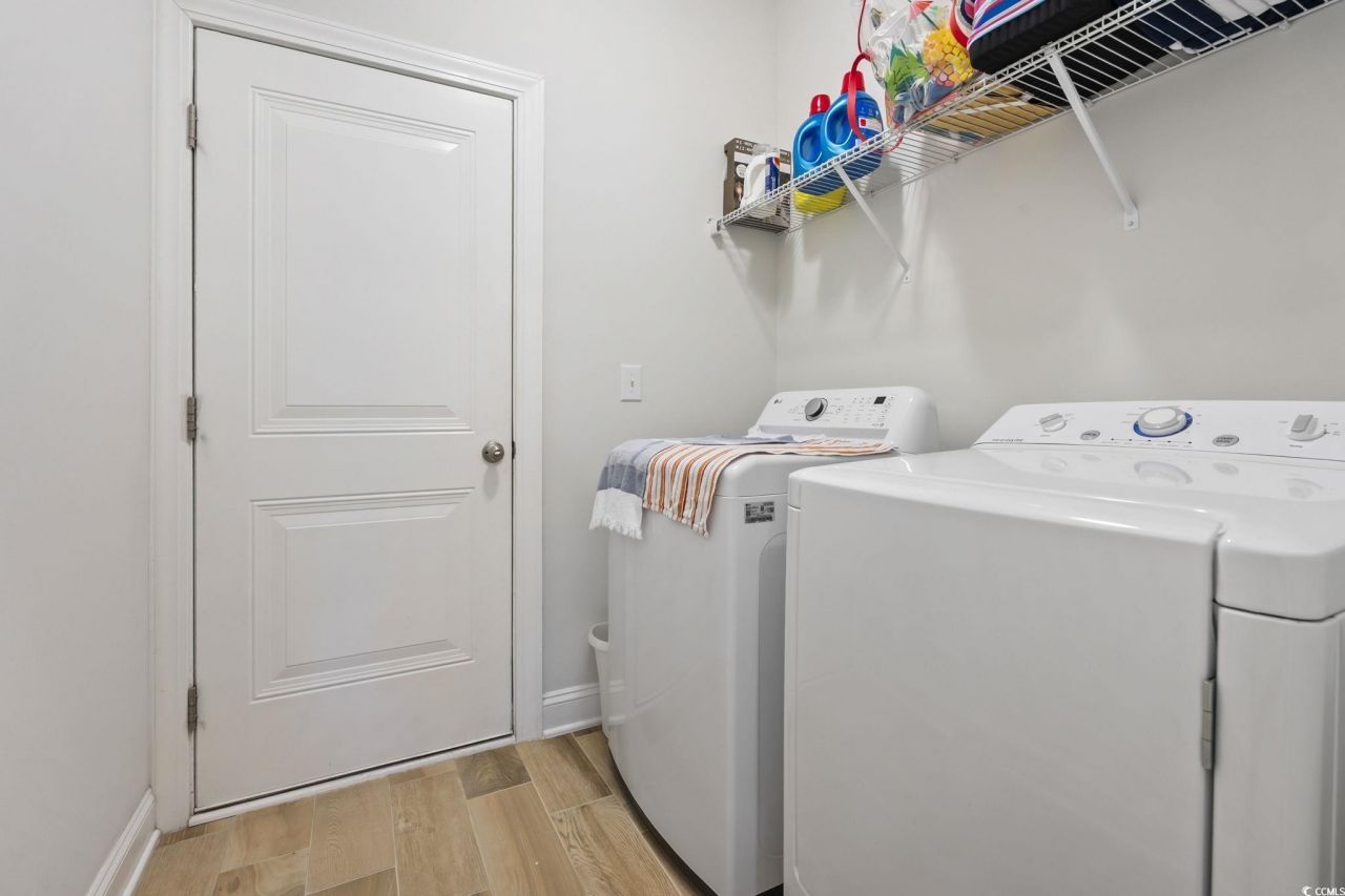 122 Parmelee Dr. Photo 35