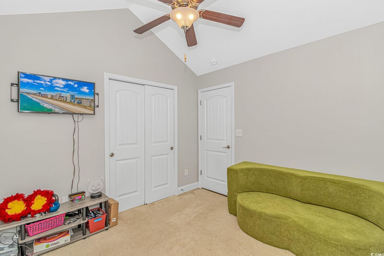 624 Forbes Dr. Photo 15