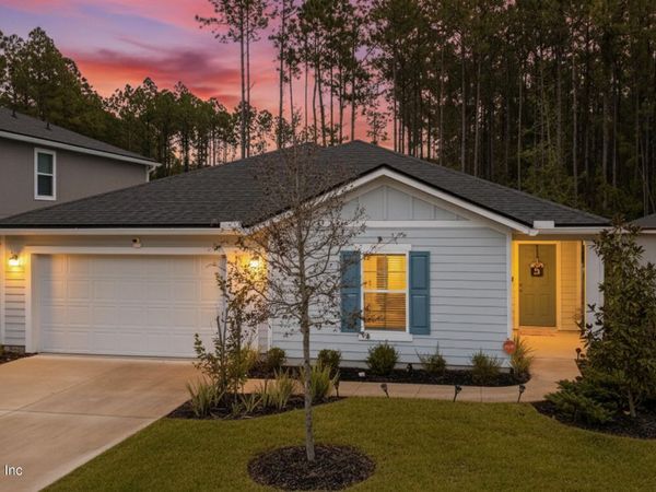 4888 BIG PINE Drive, Jacksonville, FL 32218