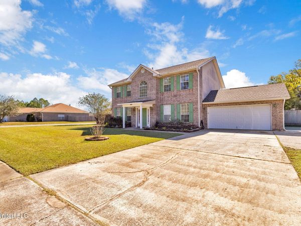 4608 Pinehaven Drive, Ocean Springs, MS 39564