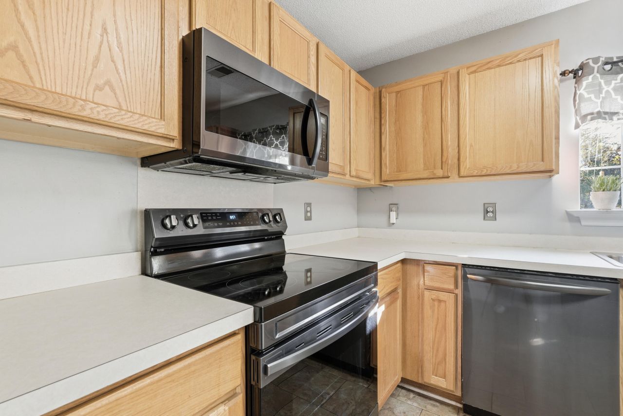 20 Creek Bend Drive Photo 14