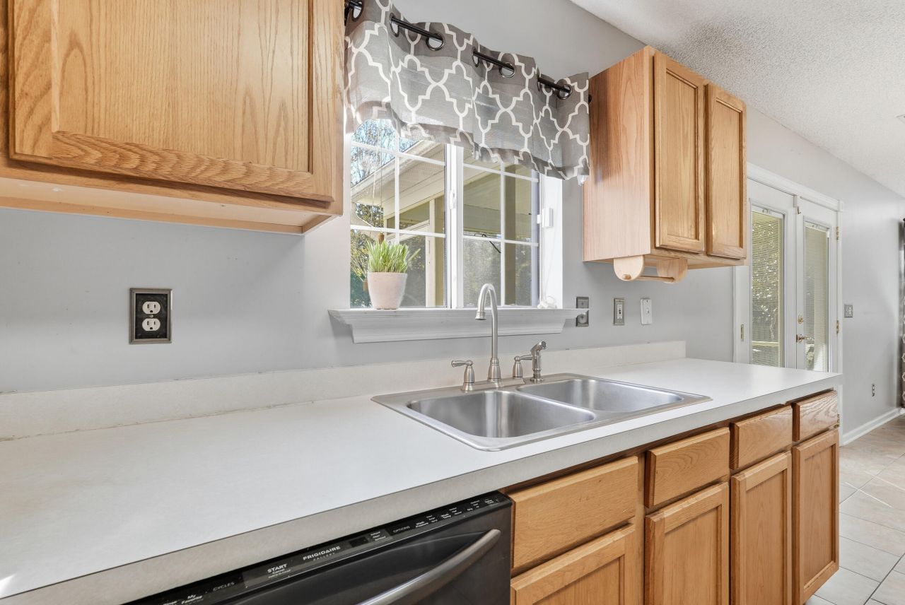 20 Creek Bend Drive Photo 15