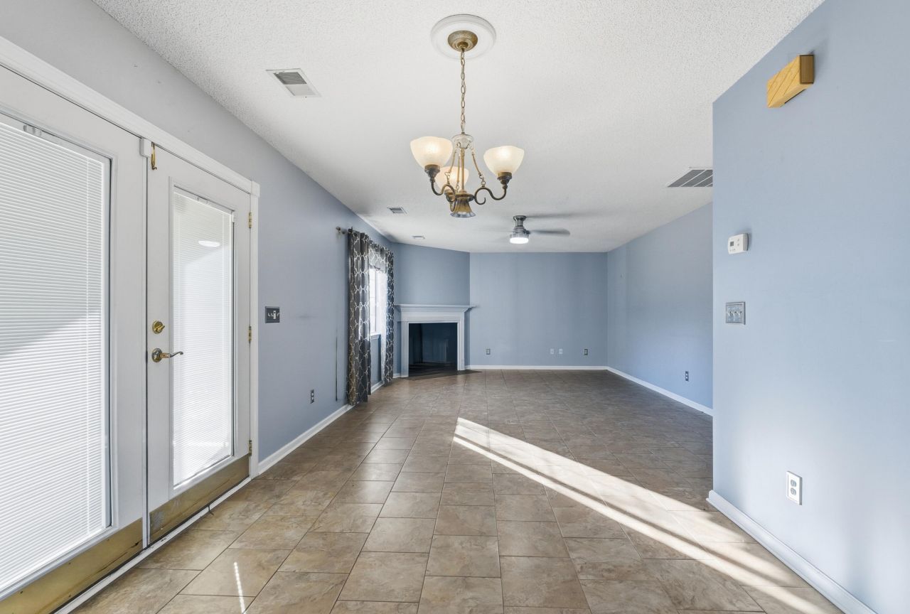 20 Creek Bend Drive Photo 17