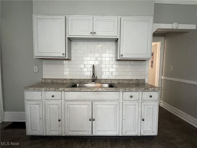 2602 Vega Avenue, Cleveland, OH 44113 Photo 11