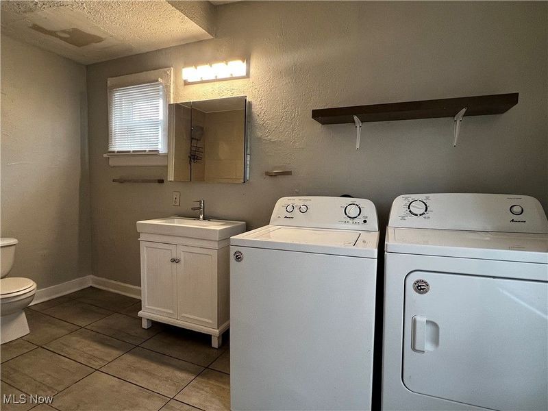 2602 Vega Avenue, Cleveland, OH 44113 Photo 19