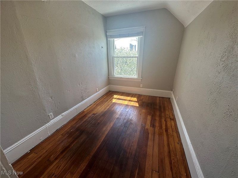 2602 Vega Avenue, Cleveland, OH 44113 Photo 27