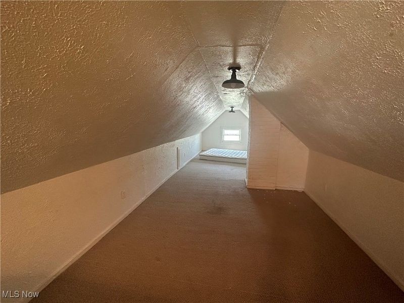 2602 Vega Avenue, Cleveland, OH 44113 Photo 32