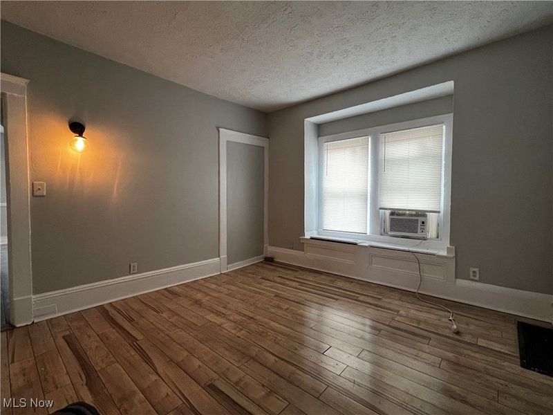 2602 Vega Avenue, Cleveland, OH 44113 Photo 6