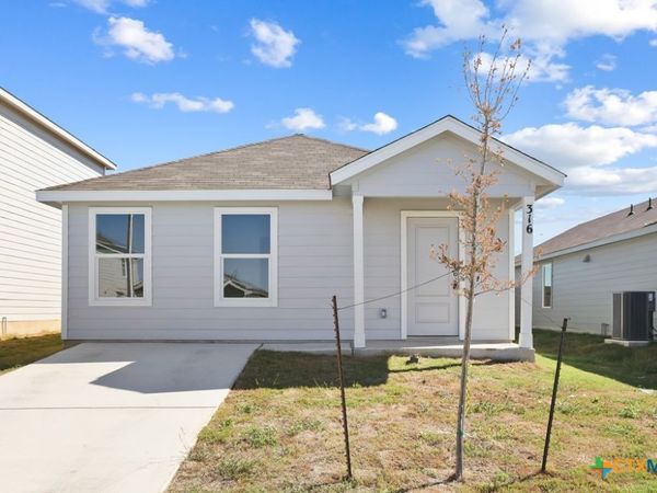 316 Alligator Creek, Seguin, TX 78155
