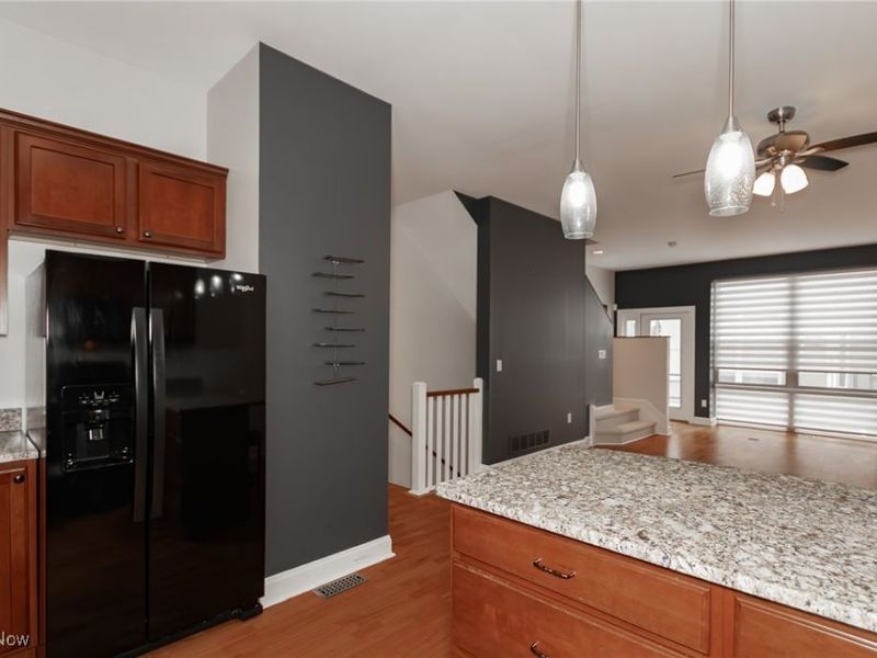 12591 Larchmere Boulevard, Unit W-6, Cleveland, OH 44120 Photo 14