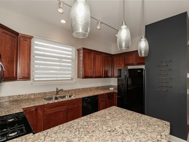 12591 Larchmere Boulevard, Unit W-6, Cleveland, OH 44120 Photo 15