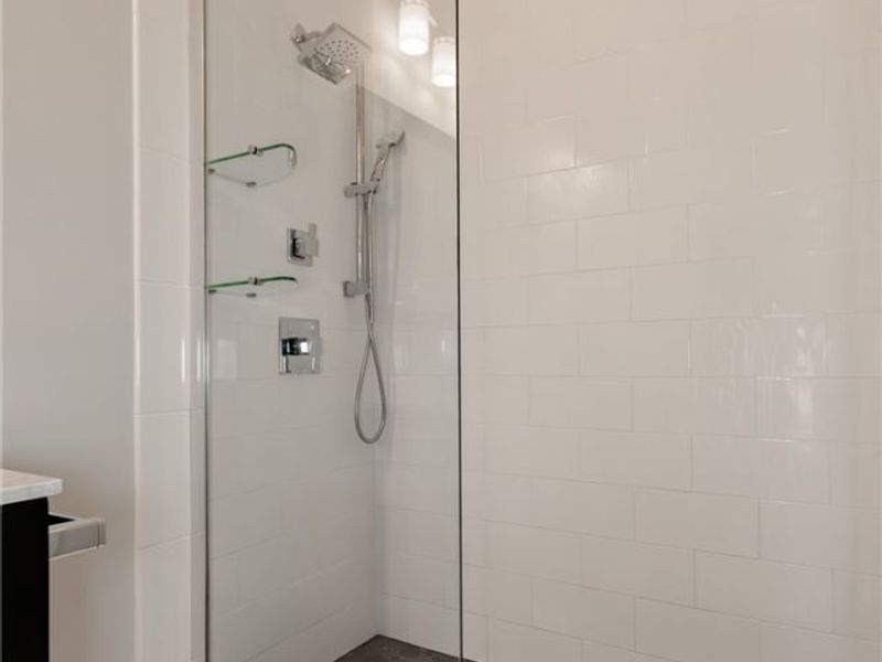 12591 Larchmere Boulevard, Unit W-6, Cleveland, OH 44120 Photo 32