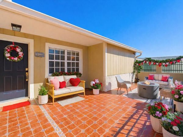 5731 RIDGESTONE DRIVE, TAMPA, FL 33625