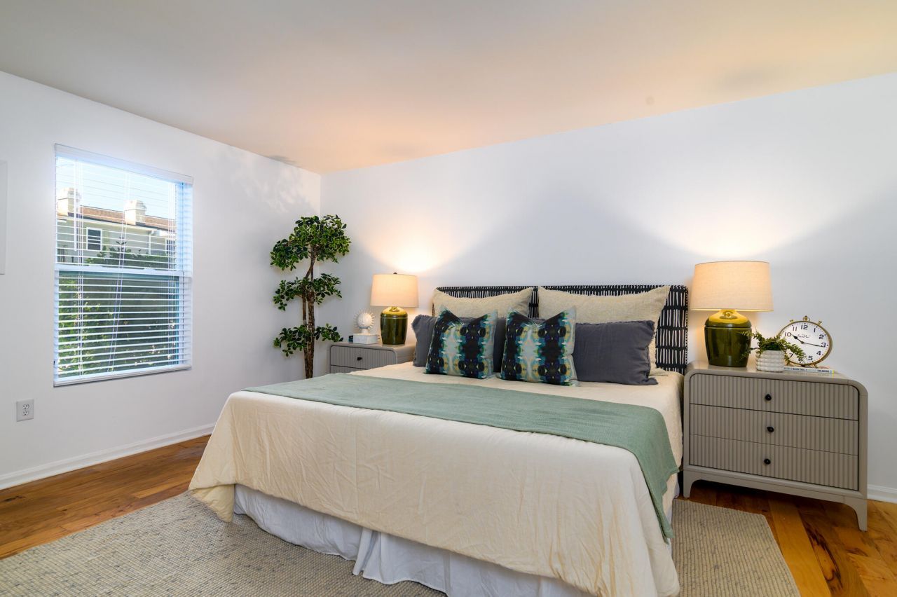 1402 Camp Road Photo 13