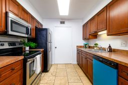 1402 Camp Road photo 4