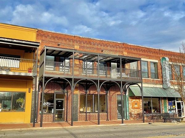 415 N Muskogee Avenue, Tahlequah, OK 74464