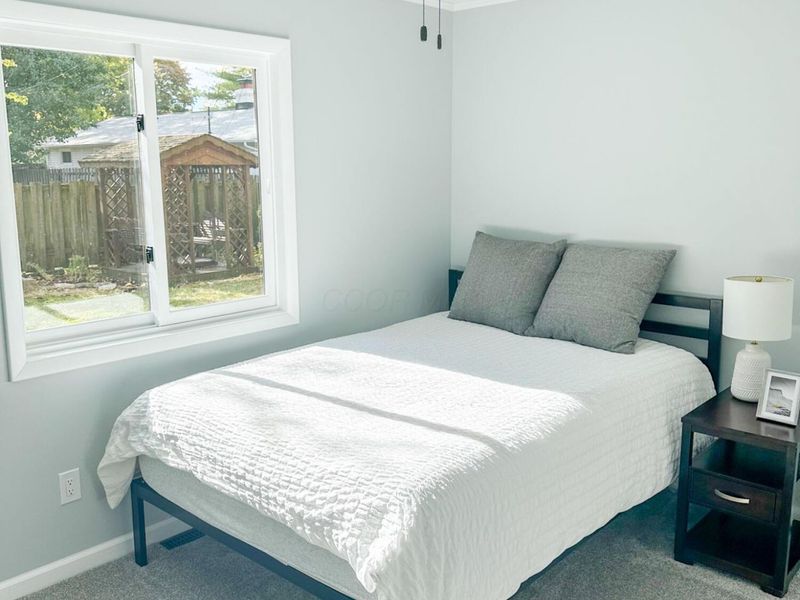 2413 Edgevale Road, Columbus, OH 43221 Photo 13