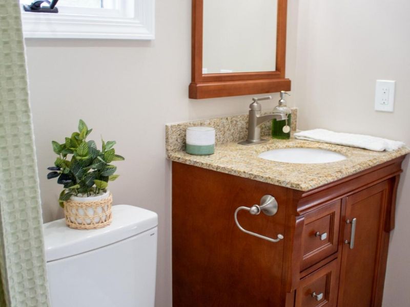 2413 Edgevale Road, Columbus, OH 43221 Photo 14