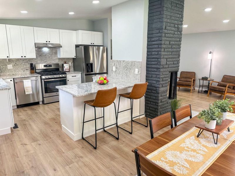 2413 Edgevale Road, Columbus, OH 43221 Photo 3