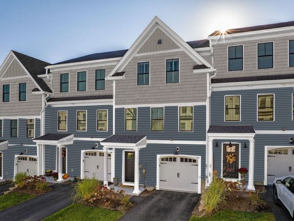 26 Lenox Drive, Unit D, Dover, NH 03820