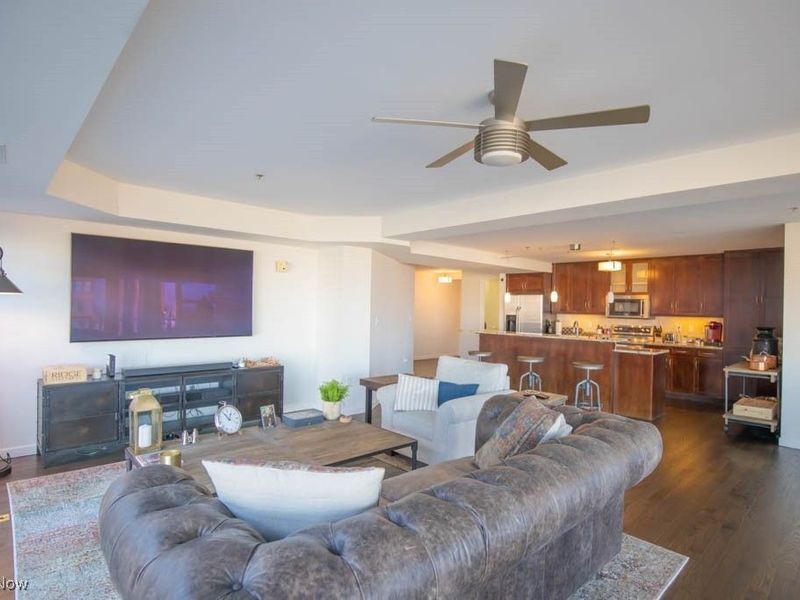 701 W Lakeside Avenue, Unit 501, Cleveland, OH 44113 Photo 6