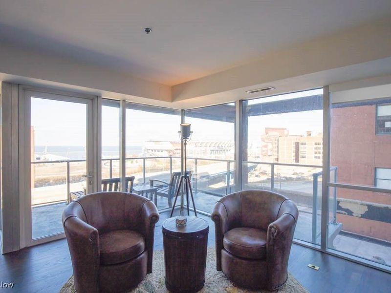 701 W Lakeside Avenue, Unit 501, Cleveland, OH 44113 Photo 9