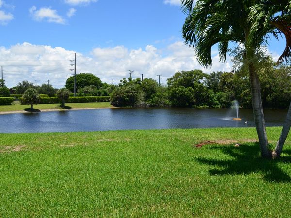 15924 Laurel Oak Circle, Delray Beach, FL 33484