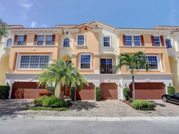 5645 NE Trieste Way, Boca Raton, FL 33487