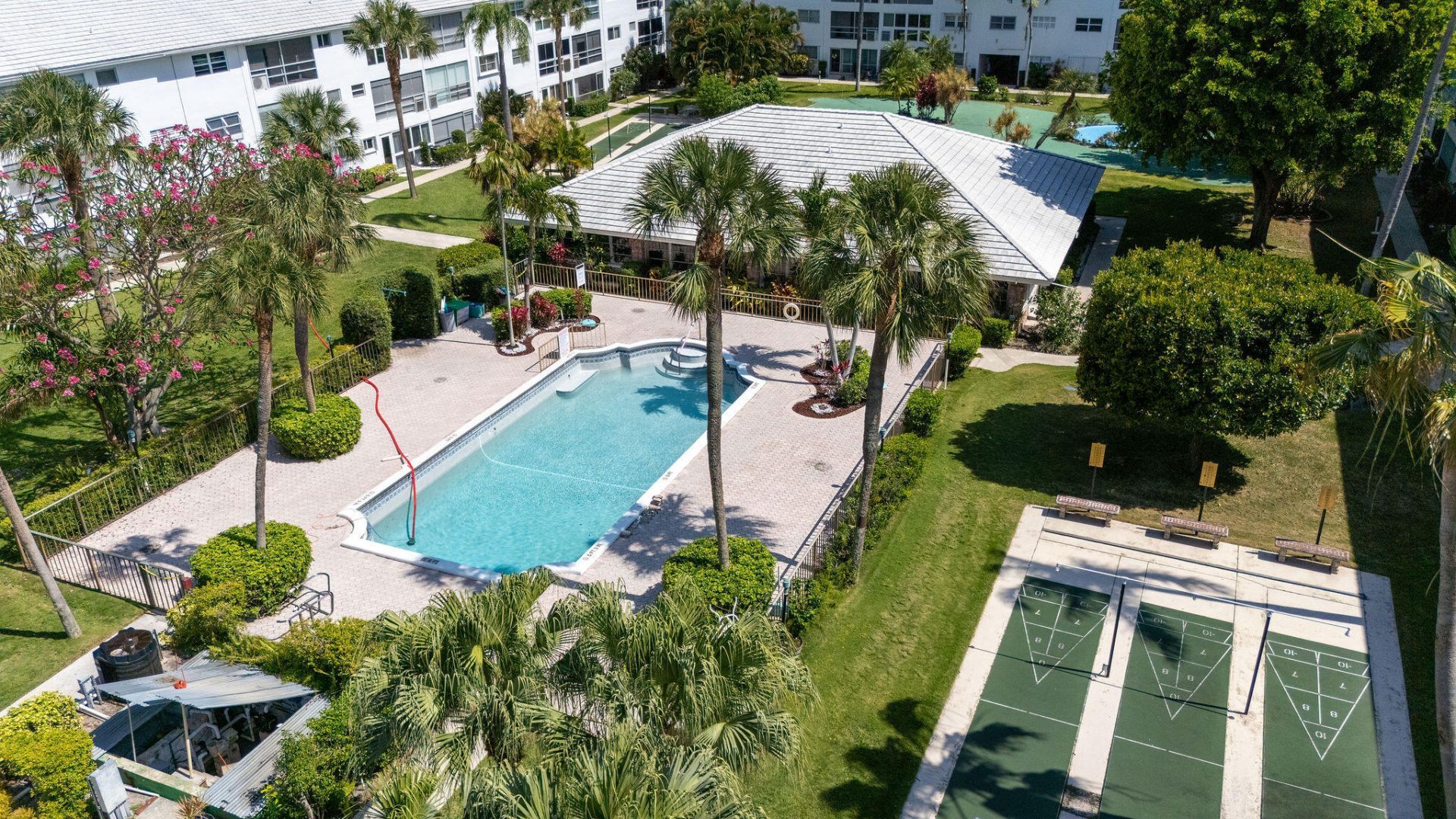 2050 NE 39th Street, Unit E307, Lighthouse Point, FL 33064 Photo