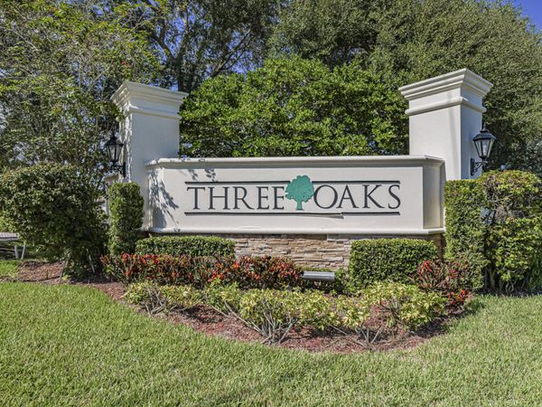 7473 White Oak Lane, Vero Beach, FL 32966