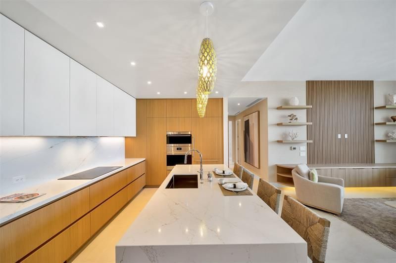 2311 SE 17th Street, Unit 202, Fort Lauderdale, FL 33316 Photo