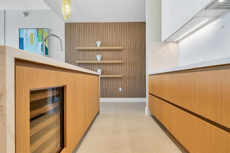 2311 SE 17th Street, Unit 202, Fort Lauderdale, FL 33316 Photo