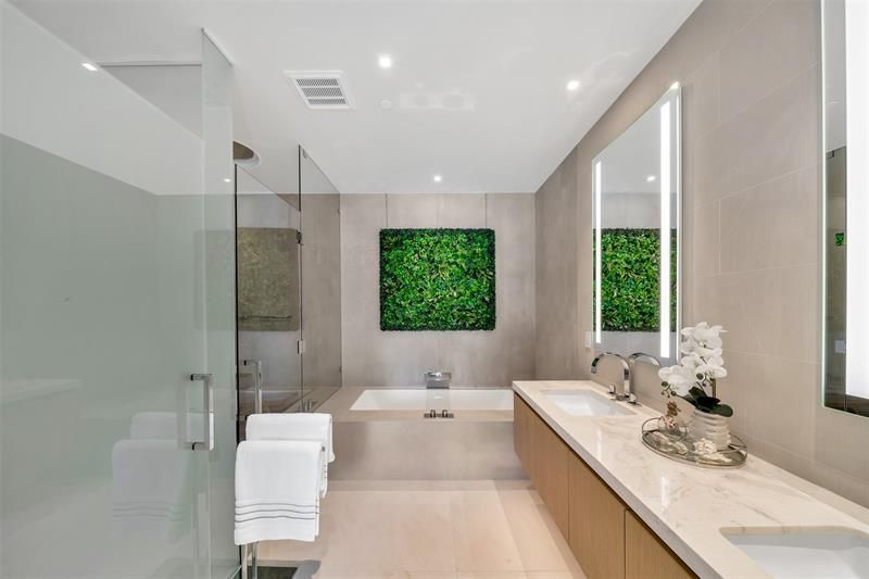 2311 SE 17th Street, Unit 202, Fort Lauderdale, FL 33316 Photo