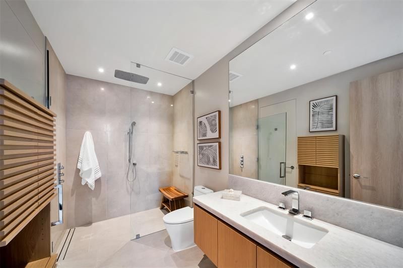 2311 SE 17th Street, Unit 202, Fort Lauderdale, FL 33316 Photo