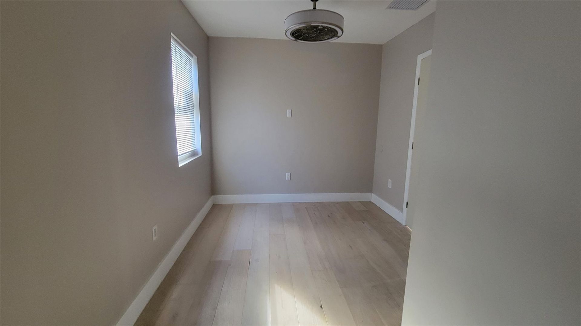 512 NW 15th Terrace, Fort Lauderdale, FL 33311 Photo