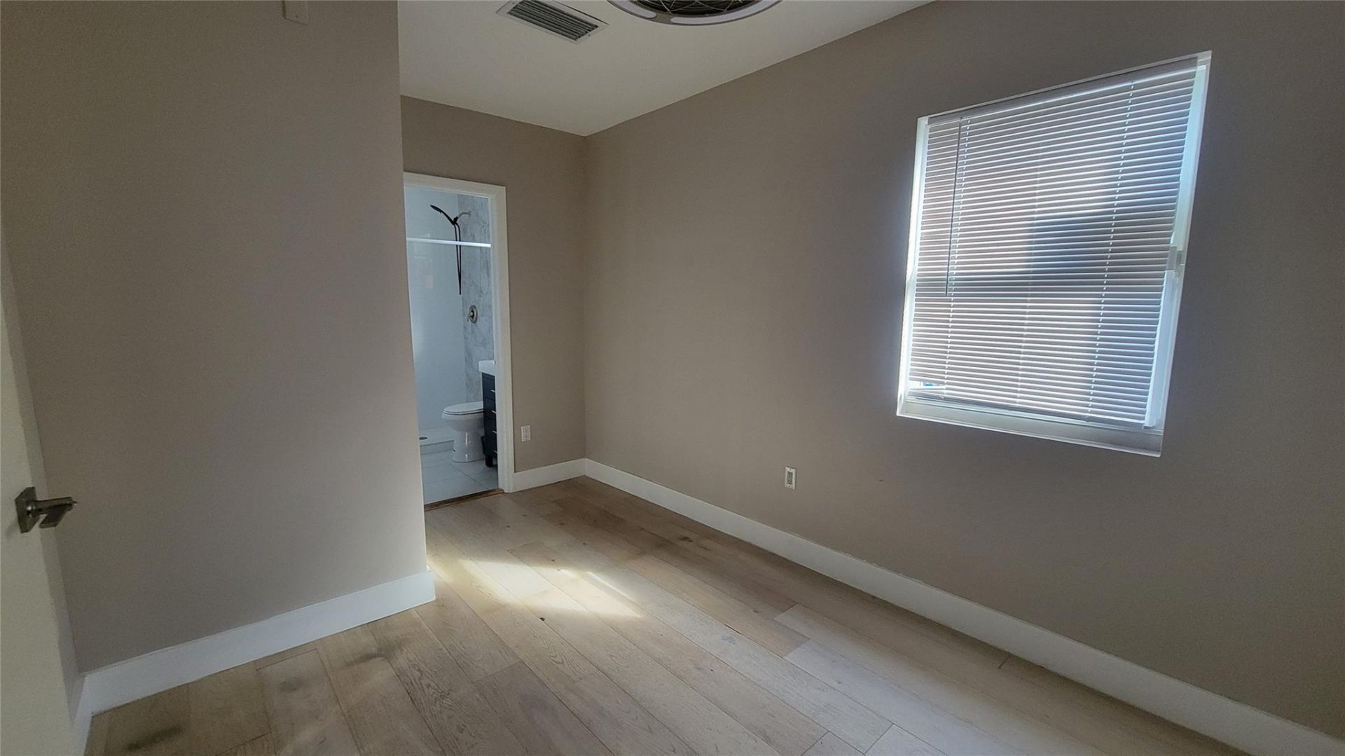 512 NW 15th Terrace, Fort Lauderdale, FL 33311 Photo