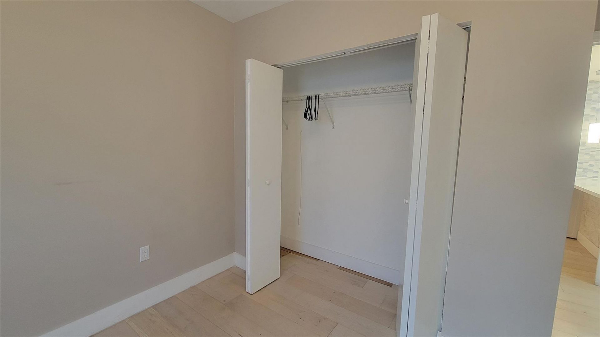 512 NW 15th Terrace, Fort Lauderdale, FL 33311 Photo