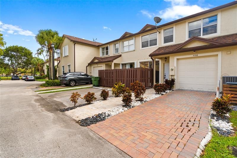 9580 SW 2nd Court, Unit 9580, Pembroke Pines, FL 33025 Photo