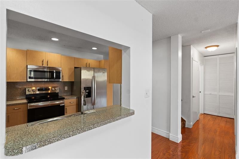 9580 SW 2nd Court, Unit 9580, Pembroke Pines, FL 33025 Photo