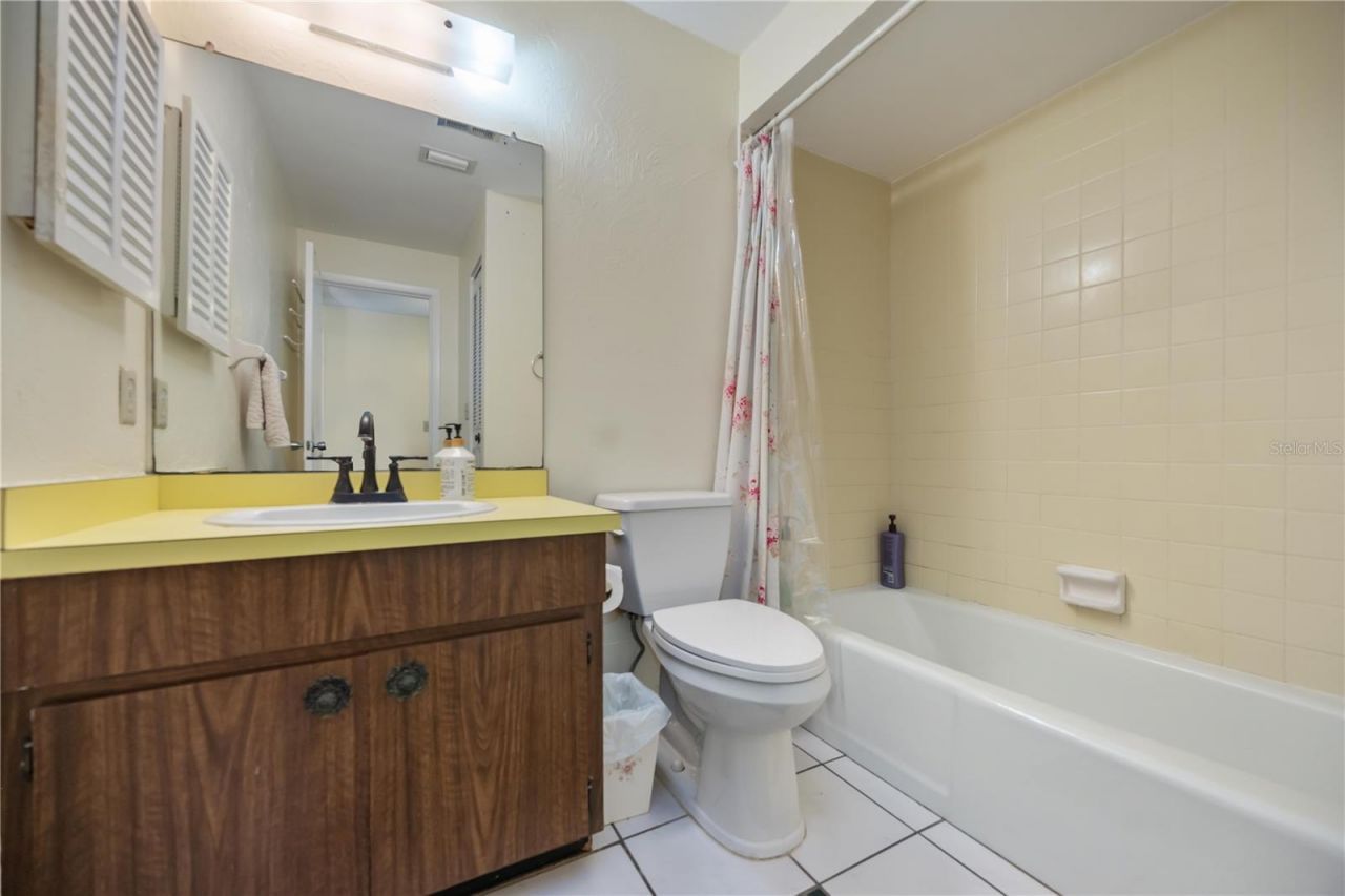 4885 Rilma Avenue, Unit 131, Sarasota, FL 34234 Photo