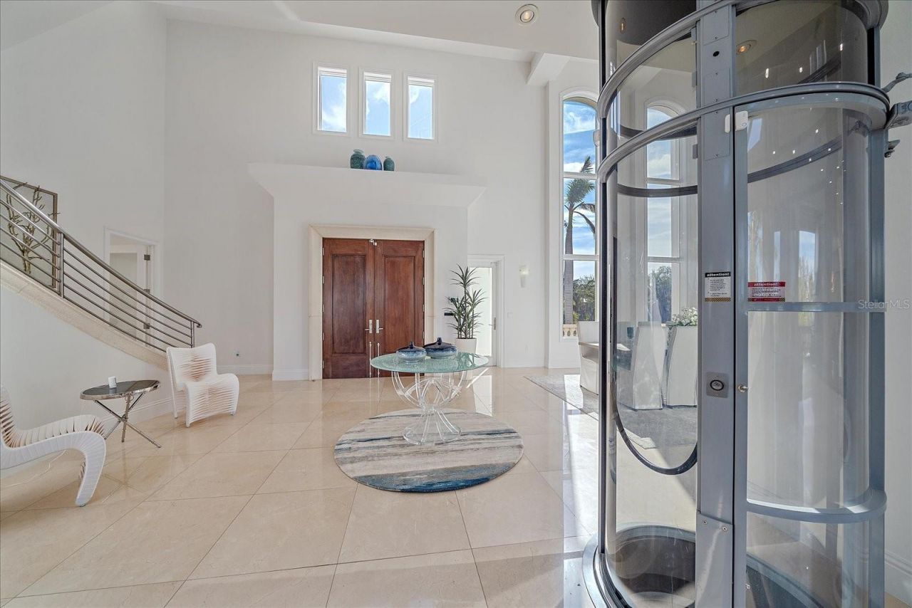 4136 Roberts Point Circle, Sarasota, FL 34242 Photo